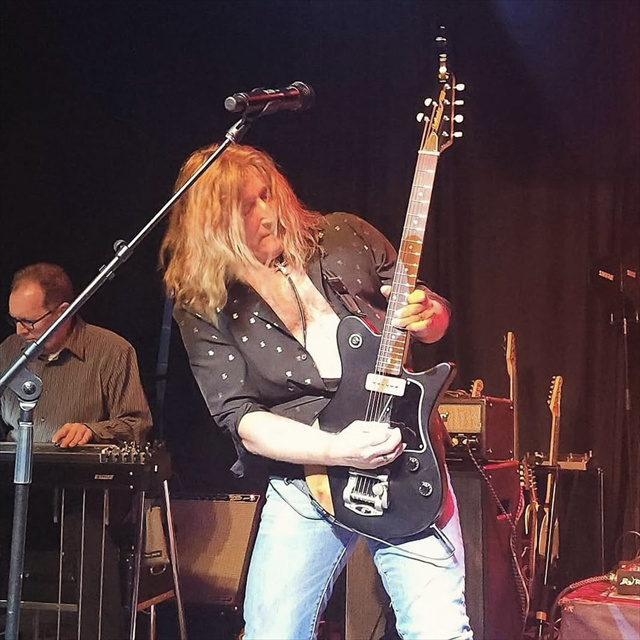Pete Fry(George Becker Band)